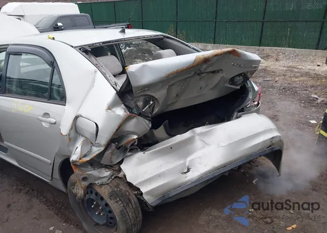 2004 Toyota Corolla Le from USA, damaged, VIN 2T1BR32E74C289611